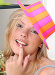 VIEW GALLERY group